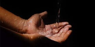 İmanın Gönül Pınarında Rabbim Abdest Aldırtır